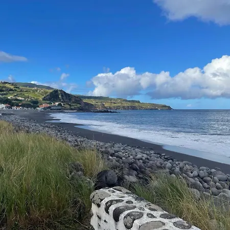 Bearsu Nature Almoxarife Campsite Horta (Azores)